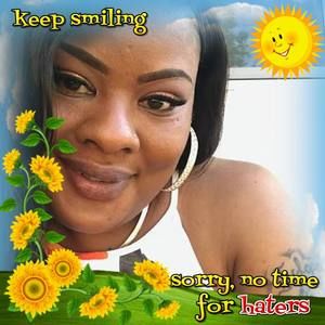 Meet your Posher, Sandra